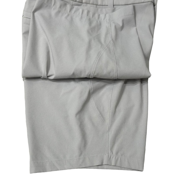 Lululemon Commission Short 9" Mesh Fabric - Picture 14 of 15